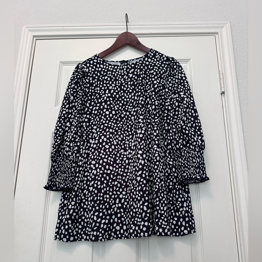 Women’s Black & White Speckled Tunic Top, Large